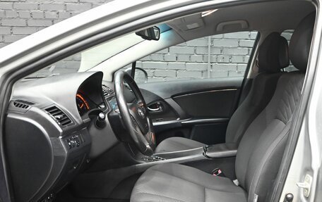 Toyota Avensis III рестайлинг, 2009 год, 1 150 000 рублей, 10 фотография