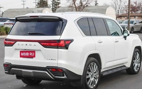 Lexus LX, 2022 год, 16 370 561 рублей, 5 фотография