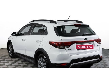 KIA Rio IV, 2018 год, 1 590 000 рублей, 7 фотография