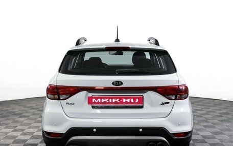 KIA Rio IV, 2018 год, 1 590 000 рублей, 6 фотография