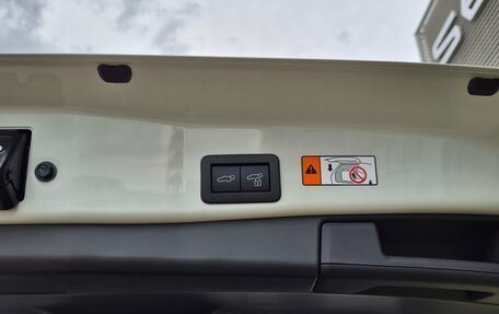 Toyota RAV4, 2025 год, 4 390 000 рублей, 34 фотография