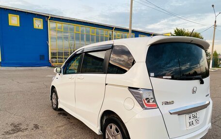 Honda Freed I, 2013 год, 1 145 000 рублей, 7 фотография