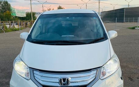 Honda Freed I, 2013 год, 1 145 000 рублей, 13 фотография