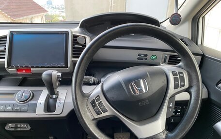 Honda Freed I, 2013 год, 1 145 000 рублей, 38 фотография