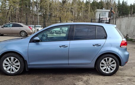 Volkswagen Golf VI, 2011 год, 820 000 рублей, 2 фотография