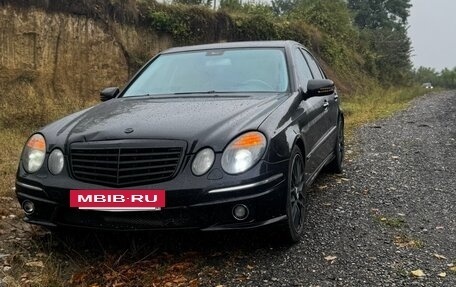 Mercedes-Benz E-Класс, 2004 год, 900 000 рублей, 4 фотография