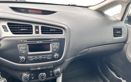 KIA cee'd III, 2012 год, 950 000 рублей, 12 фотография