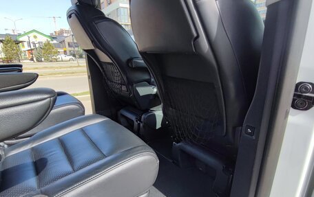 Peugeot Traveller I, 2018 год, 2 700 000 рублей, 13 фотография