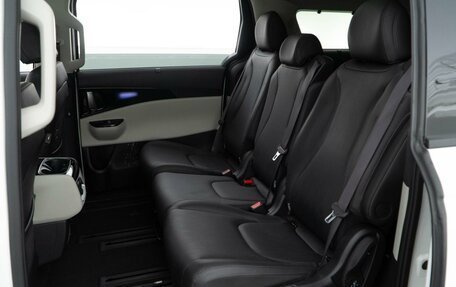 KIA Carnival, 2023 год, 4 935 046 рублей, 9 фотография