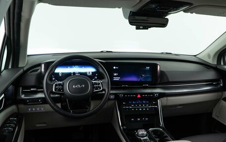 KIA Carnival, 2023 год, 4 935 046 рублей, 6 фотография