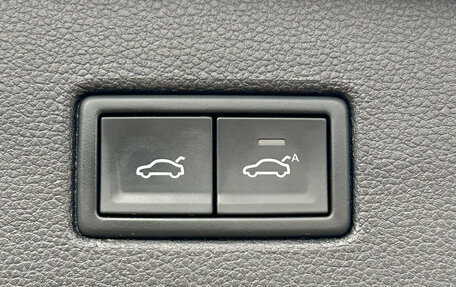 Volkswagen Tiguan II, 2020 год, 2 750 000 рублей, 28 фотография