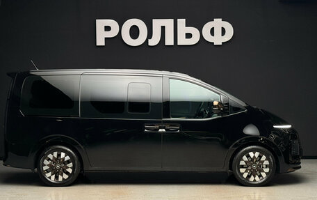 Hyundai Staria, 2023 год, 7 700 000 рублей, 5 фотография