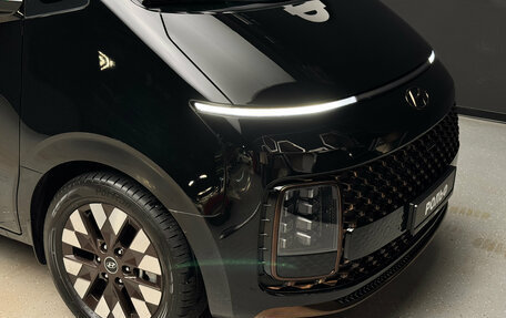 Hyundai Staria, 2023 год, 7 700 000 рублей, 8 фотография