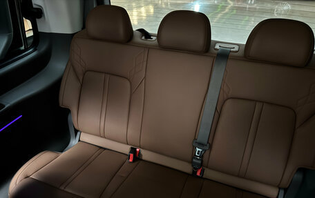 Hyundai Staria, 2023 год, 7 700 000 рублей, 24 фотография