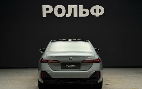 BMW 5 серия, 2025 год, 7 800 000 рублей, 4 фотография