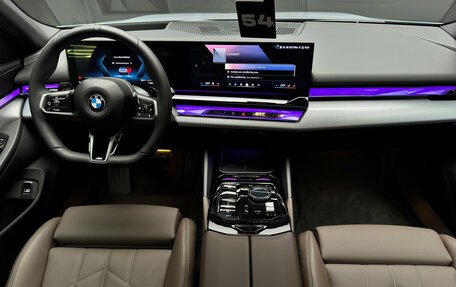 BMW 5 серия, 2025 год, 7 800 000 рублей, 11 фотография