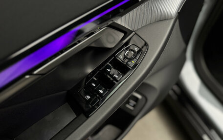 BMW 5 серия, 2025 год, 7 800 000 рублей, 16 фотография