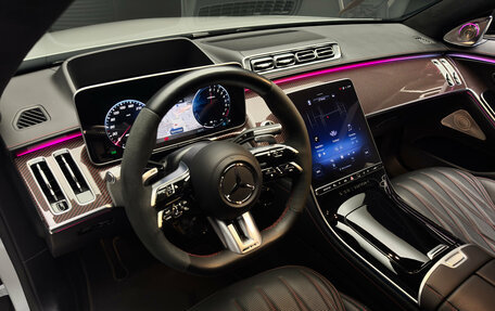 Mercedes-Benz S-Класс AMG, 2023 год, 26 000 000 рублей, 13 фотография