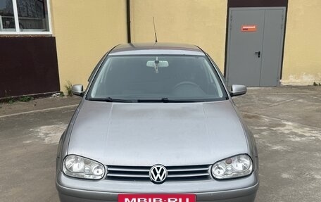 Volkswagen Golf IV, 2003 год, 220 000 рублей, 2 фотография