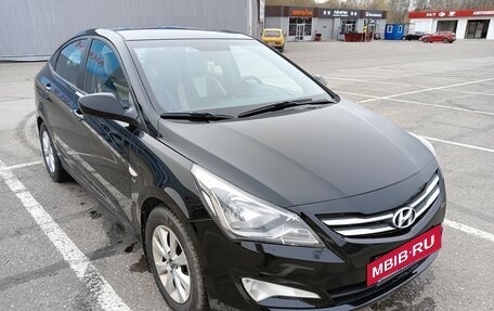 Hyundai Solaris II рестайлинг, 2016 год, 970 000 рублей, 3 фотография