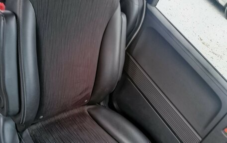 Honda Freed I, 2011 год, 1 059 000 рублей, 14 фотография