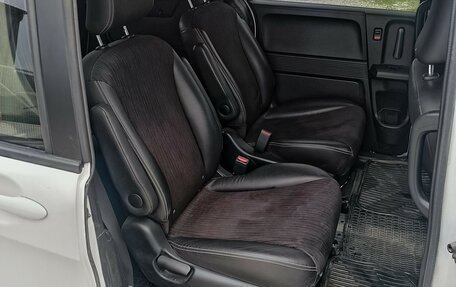 Honda Freed I, 2011 год, 1 059 000 рублей, 9 фотография