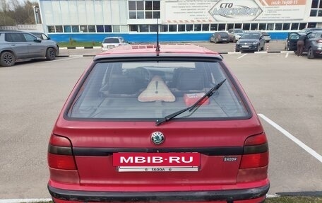 Skoda Felicia I рестайлинг, 1998 год, 199 999 рублей, 2 фотография