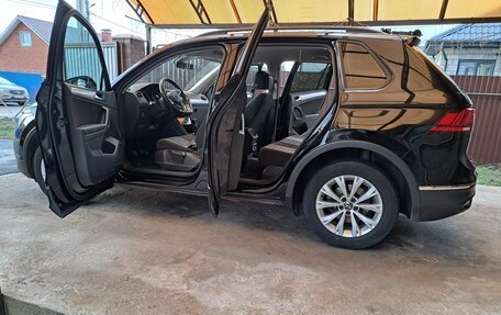 Volkswagen Tiguan II, 2021 год, 2 550 000 рублей, 15 фотография