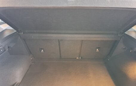 Volkswagen Tiguan II, 2021 год, 2 550 000 рублей, 11 фотография