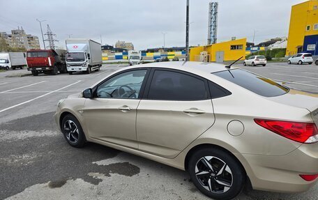 Hyundai Solaris II рестайлинг, 2012 год, 850 000 рублей, 6 фотография