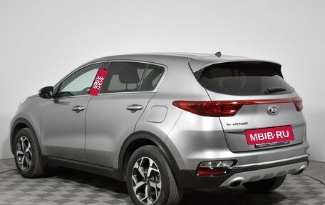 KIA Sportage IV рестайлинг, 2020 год, 2 360 000 рублей, 7 фотография