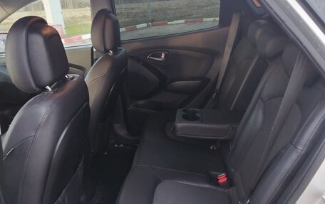 Hyundai ix35 I рестайлинг, 2013 год, 1 200 000 рублей, 8 фотография