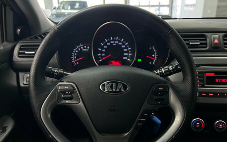 KIA Rio III рестайлинг, 2015 год, 985 000 рублей, 12 фотография