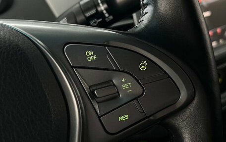 SsangYong Korando Turismo, 2018 год, 3 050 000 рублей, 14 фотография