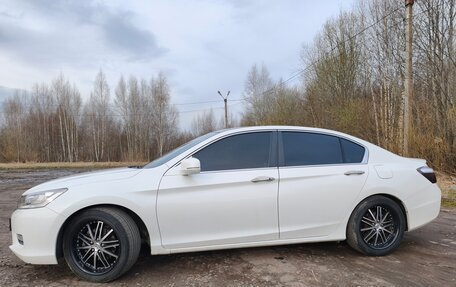 Honda Accord IX рестайлинг, 2013 год, 1 800 000 рублей, 4 фотография