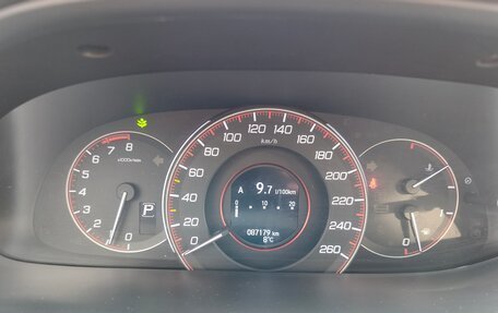 Honda Accord IX рестайлинг, 2013 год, 1 800 000 рублей, 12 фотография