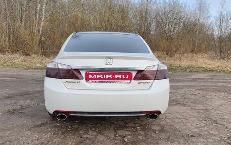 Honda Accord IX рестайлинг, 2013 год, 1 800 000 рублей, 6 фотография
