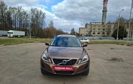 Volvo XC60 II, 2010 год, 1 000 000 рублей, 2 фотография