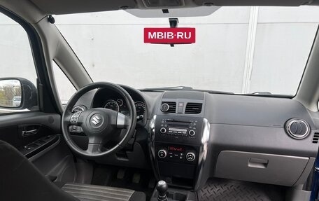 Suzuki SX4 II рестайлинг, 2011 год, 1 000 000 рублей, 10 фотография