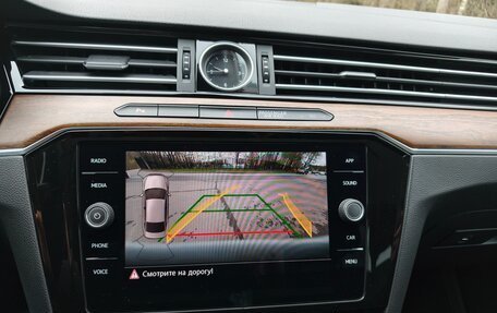 Volkswagen Passat B8 рестайлинг, 2018 год, 2 300 000 рублей, 16 фотография