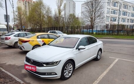 Volkswagen Passat B8 рестайлинг, 2018 год, 2 300 000 рублей, 9 фотография