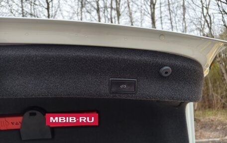 Volkswagen Passat B8 рестайлинг, 2018 год, 2 300 000 рублей, 14 фотография