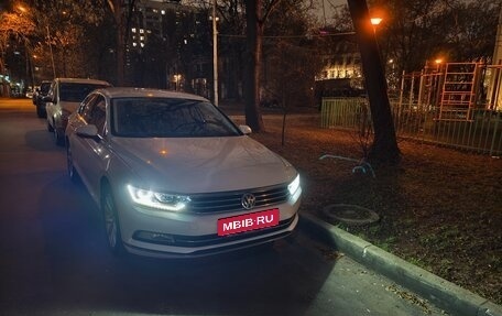 Volkswagen Passat B8 рестайлинг, 2018 год, 2 300 000 рублей, 18 фотография