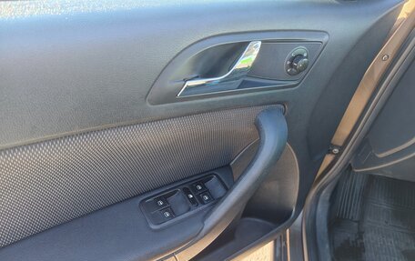 Skoda Yeti I рестайлинг, 2011 год, 750 000 рублей, 20 фотография