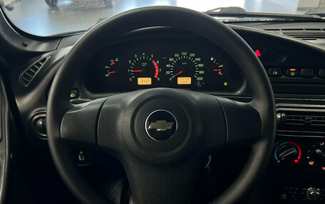 Chevrolet Niva I рестайлинг, 2017 год, 740 000 рублей, 8 фотография