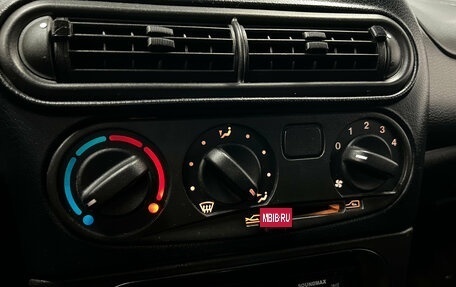 Chevrolet Niva I рестайлинг, 2017 год, 740 000 рублей, 11 фотография