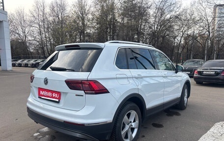 Volkswagen Tiguan II, 2020 год, 3 200 000 рублей, 5 фотография