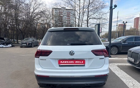 Volkswagen Tiguan II, 2020 год, 3 200 000 рублей, 4 фотография