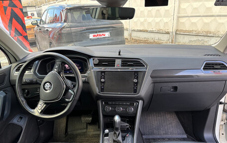 Volkswagen Tiguan II, 2020 год, 3 200 000 рублей, 9 фотография