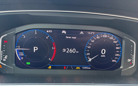 Volkswagen Tiguan II, 2020 год, 3 200 000 рублей, 12 фотография